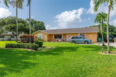 13450 SW 26th Street Davie FL 33325