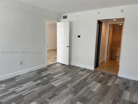 1345 West Avenue Miami Beach FL 33139