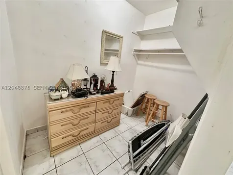 8132 Harding Avenue Miami Beach FL 33141