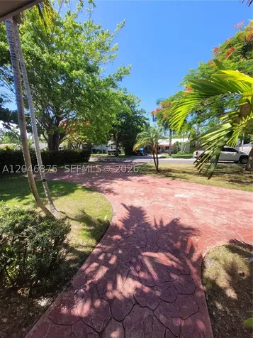 1132 Moffett Street Hallandale Beach FL 33009