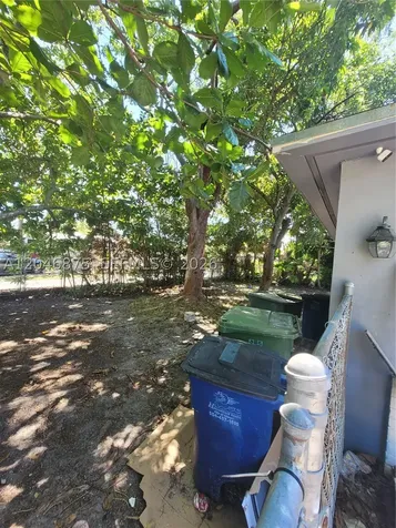 1132 Moffett Street Hallandale Beach FL 33009