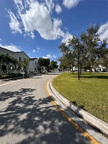 16934 SW 92nd St Circle Miami FL 33196