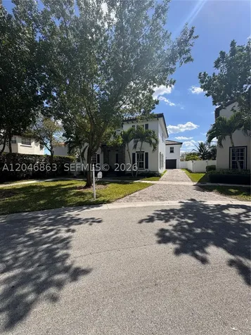 16934 SW 92nd St Circle Miami FL 33196