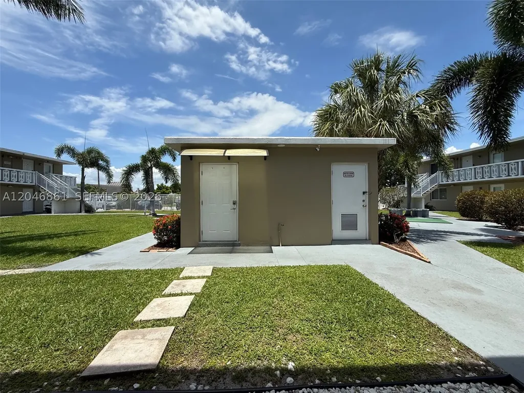 3300 NE 10th Terrace Pompano Beach FL 33064