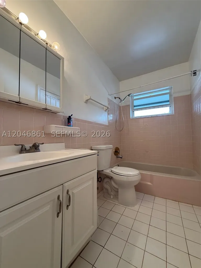 3300 NE 10th Terrace Pompano Beach FL 33064
