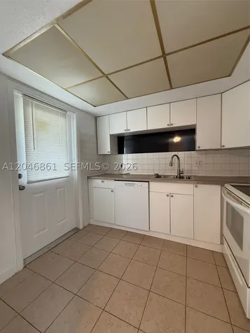 3300 NE 10th Terrace Pompano Beach FL 33064