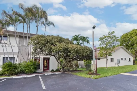 3050 S Oakland Forest Drive Oakland Park FL 33309