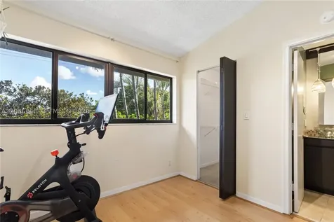 3050 S Oakland Forest Drive Oakland Park FL 33309