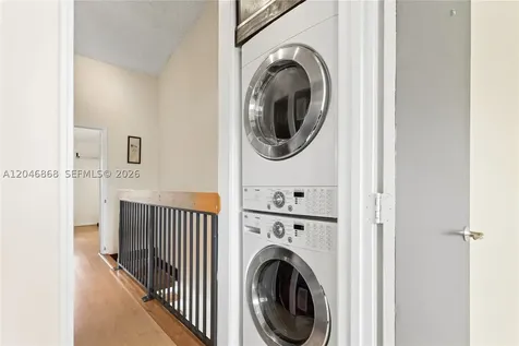 3050 S Oakland Forest Drive Oakland Park FL 33309