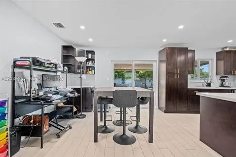 16700 SW 102nd Place Miami FL 33157