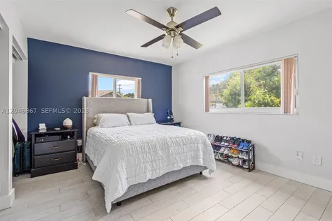 16700 SW 102nd Place Miami FL 33157