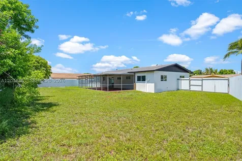 16700 SW 102nd Place Miami FL 33157