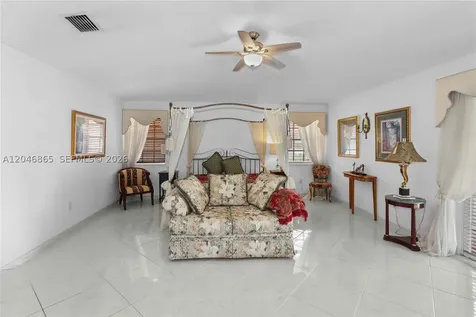 16048 NW 82nd Place Miami Lakes FL 33016