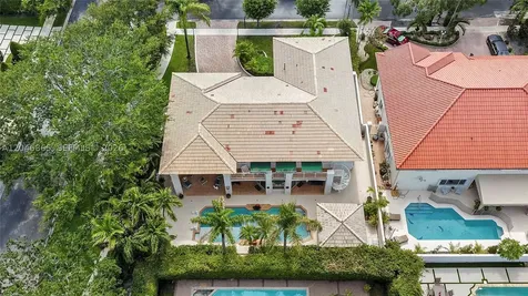 16048 NW 82nd Place Miami Lakes FL 33016
