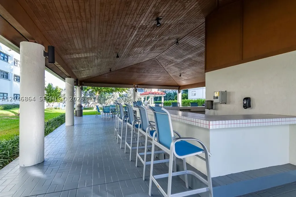3200 Port Royale Drive N Fort Lauderdale FL 33308