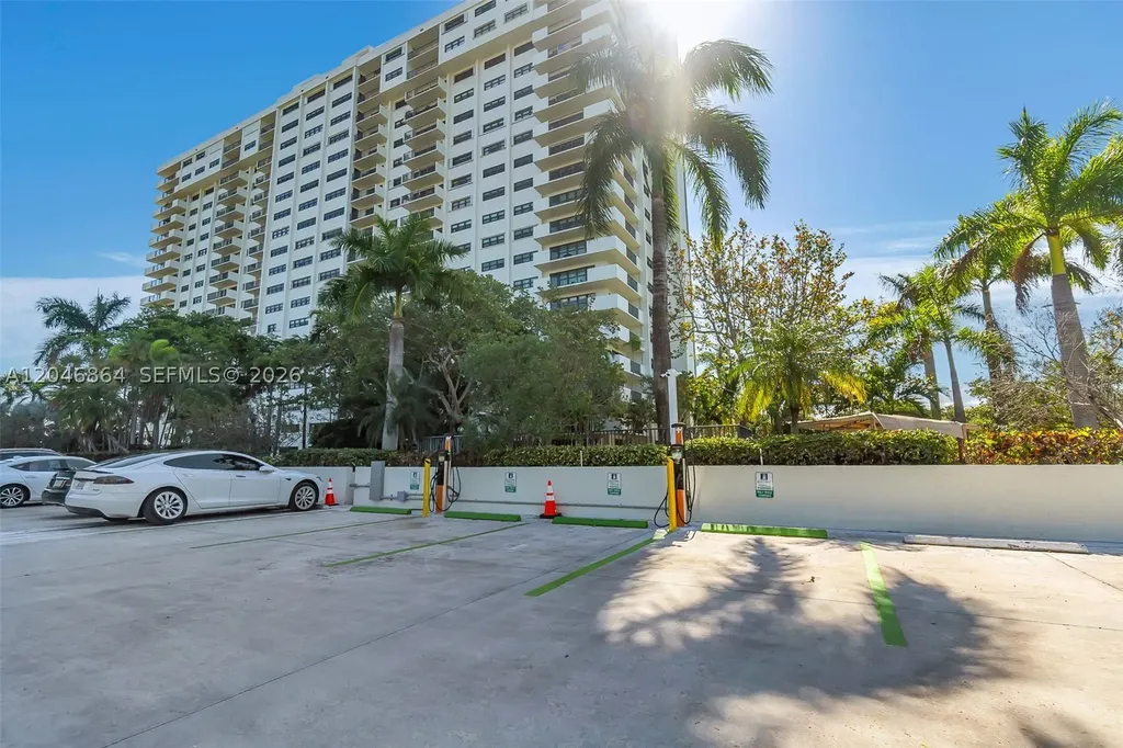 3200 Port Royale Drive N Fort Lauderdale FL 33308