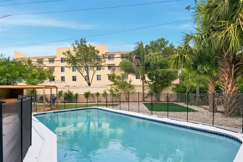 3430 NW 43rd Avenue Lauderdale Lakes FL 33319