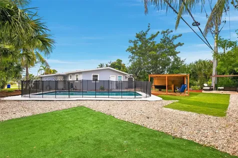 3430 NW 43rd Avenue Lauderdale Lakes FL 33319