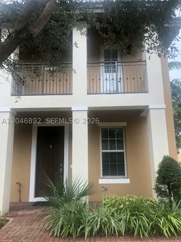 1129 SW 147th Terrace Pembroke Pines FL 33027