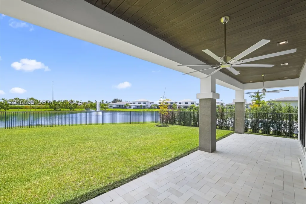 12866 Crane Crossing Palm Beach Gardens FL 33412