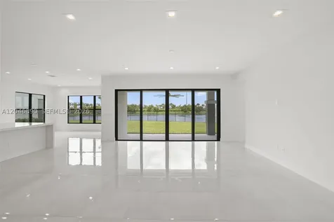 12866 Crane Crossing Palm Beach Gardens FL 33412