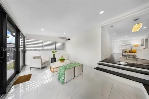 6541 SW 18th Street West Miami FL 33155