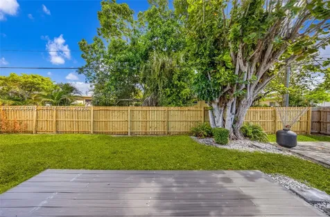 6541 SW 18th Street West Miami FL 33155