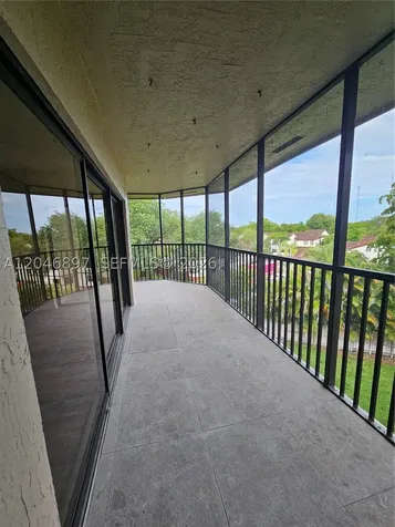 461 Ives Dairy Road Miami FL 33179