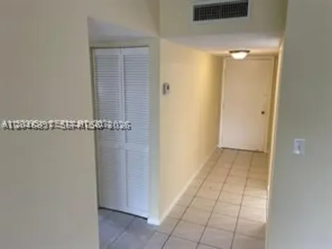 461 Ives Dairy Road Miami FL 33179