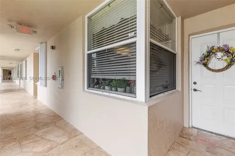 10160 NW 24th Place Sunrise FL 33322