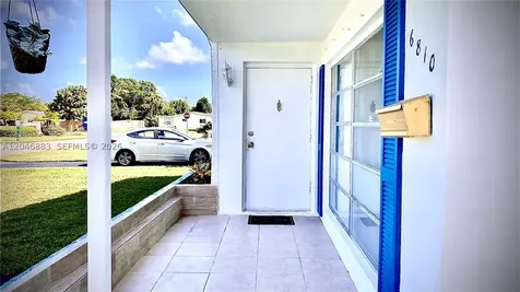 6810 NW 28th Street Sunrise FL 33313