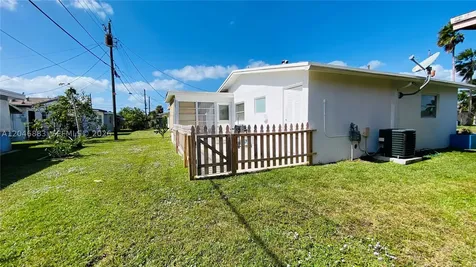 6810 NW 28th Street Sunrise FL 33313