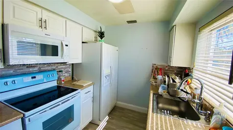 6810 NW 28th Street Sunrise FL 33313
