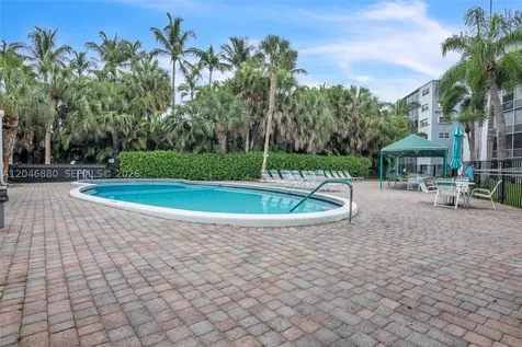 1000 NE 14th Avenue Hallandale Beach FL 33009