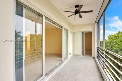 1000 NE 14th Avenue Hallandale Beach FL 33009