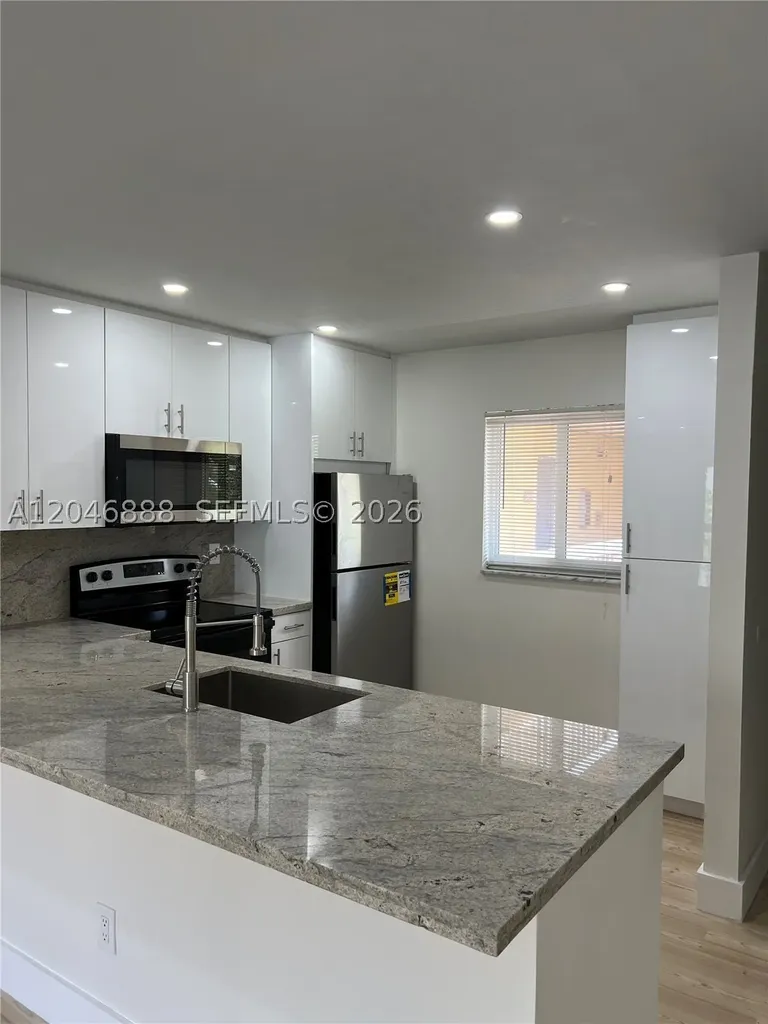 7800 Camino Real Miami FL 33143