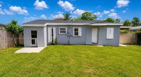 1211 Kasim Street Opa-Locka FL 33054