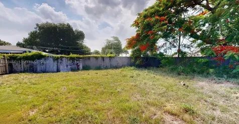 1211 Kasim Street Opa-Locka FL 33054