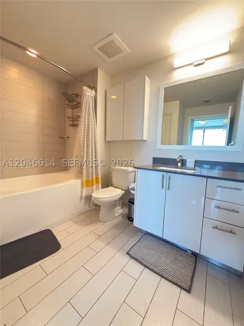 999 SW 1st Avenue Miami FL 33130
