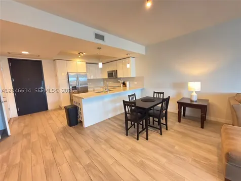 999 SW 1st Avenue Miami FL 33130