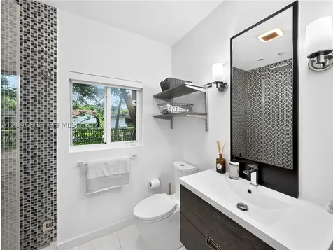 100 Sarto Avenue Coral Gables FL 33134