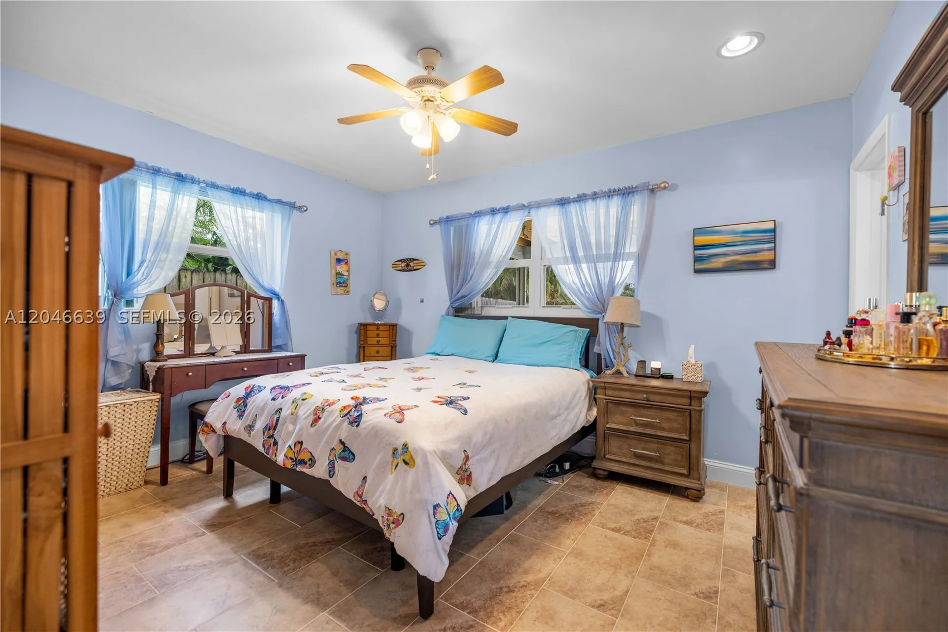 6870 Pershing Street Hollywood FL 33024