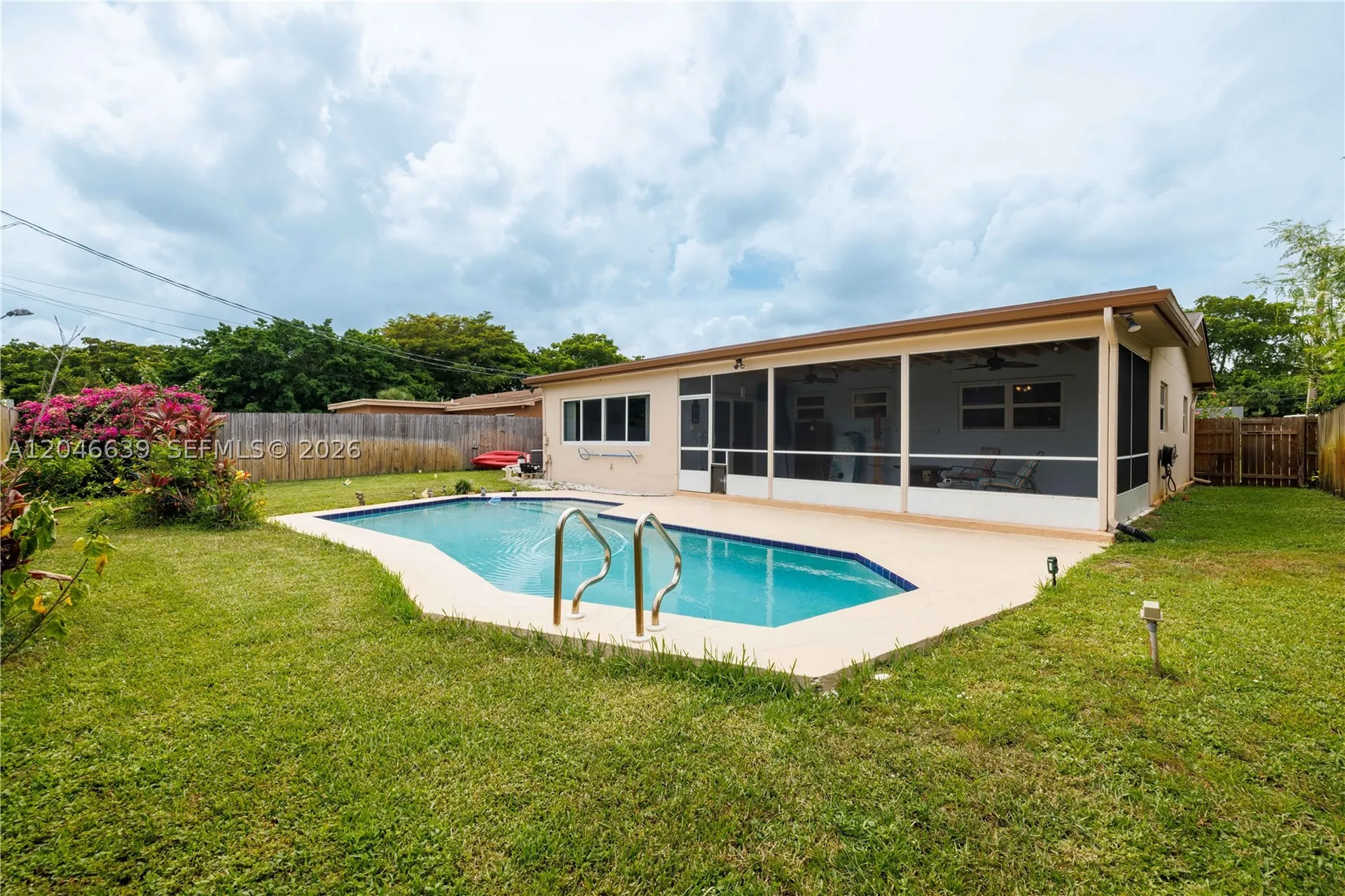 6870 Pershing Street Hollywood FL 33024