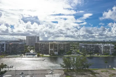 3505 S Ocean Drive Hollywood FL 33019