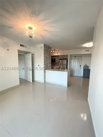 1723 SW 2nd Avenue Miami FL 33129