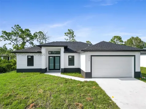 3175 Sunshine Boulevard N Lehigh Acres FL 33971
