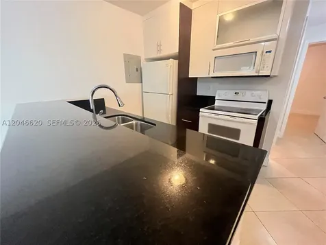 1034 Lenox Avenue Miami Beach FL 33139