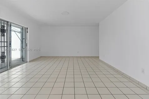 10112 SW 23rd Street Miami FL 33165