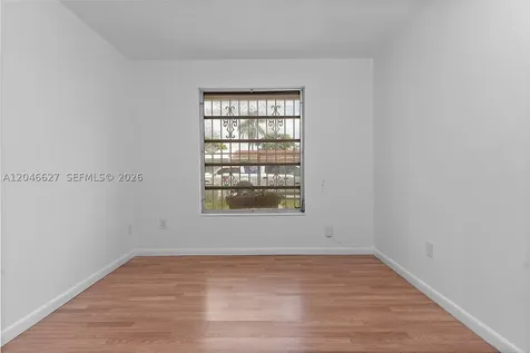 10112 SW 23rd Street Miami FL 33165