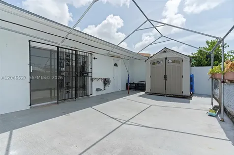 10112 SW 23rd Street Miami FL 33165